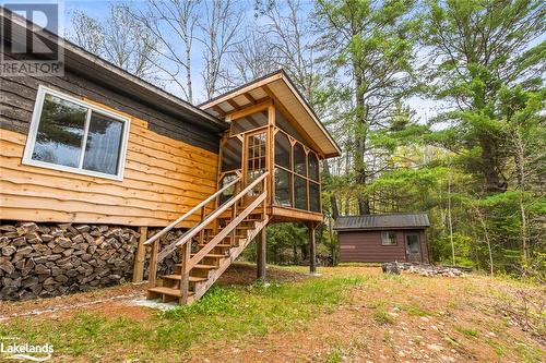 2460 Fred Jones Road, Haliburton, ON - Outdoor