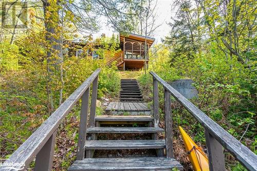 2460 Fred Jones Road, Haliburton, ON - Outdoor