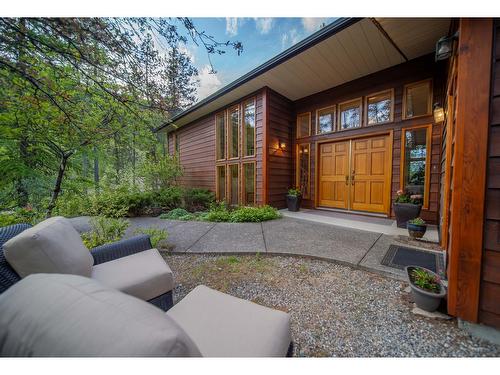 3023 Westside Road, Moyie, BC - Outdoor With Exterior