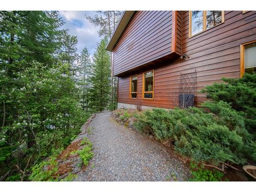 3023 Westside Road, Moyie, BC - Outdoor With Exterior