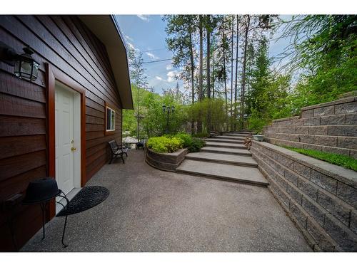 3023 Westside Road, Moyie, BC - Outdoor
