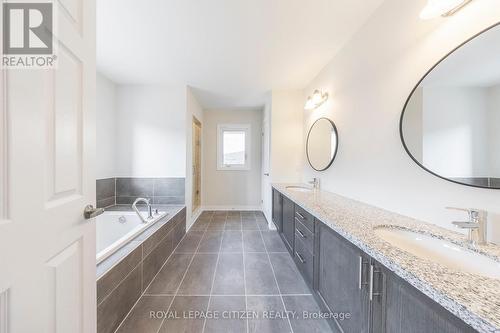 82 Northrop Avenue, Clarington, ON - Indoor Photo Showing Bathroom