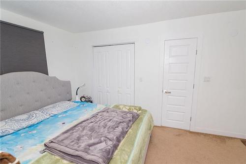 122 1St Street Se, Carman, MB - Indoor Photo Showing Bedroom