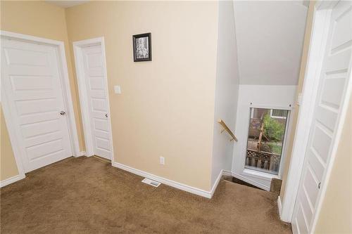 122 1St Street Se, Carman, MB - Indoor Photo Showing Other Room