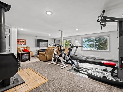 2486 Heffley Louis Cr Rd, Kamloops, BC - Indoor Photo Showing Gym Room