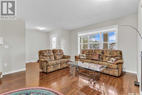 5317 Aerodrome Road, Regina, SK - Indoor Photo Showing Living Room