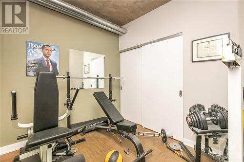 349 Mcleod Street Unit#422, Ottawa, ON - Indoor Photo Showing Gym Room