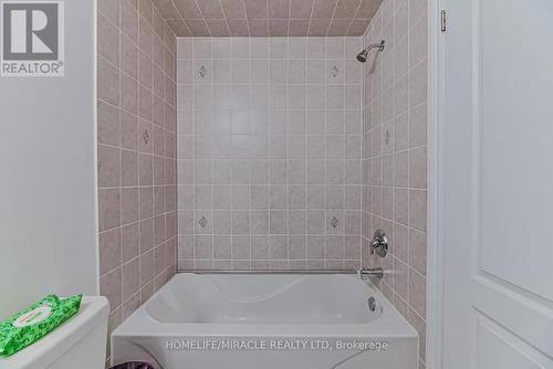 17 Abraham Welsh Road, Toronto, ON - Indoor Photo Showing Bathroom