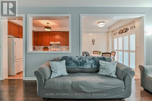 17 Abraham Welsh Road, Toronto, ON - Indoor Photo Showing Living Room