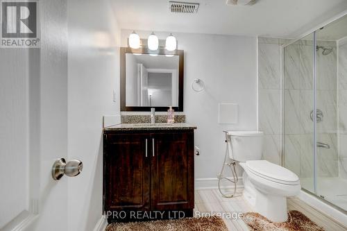 12 Charing Drive, Mississauga, ON - Indoor Photo Showing Bathroom