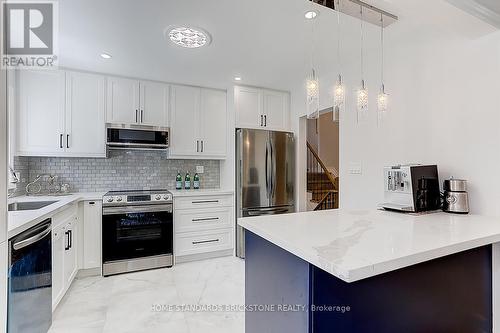 22 Bowerbank Drive, Toronto, ON - Indoor Photo Showing Kitchen With Upgraded Kitchen