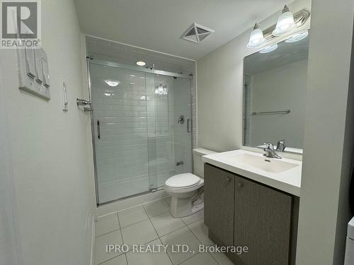 519 - 2791 Eglinton Avenue E, Toronto, ON - Indoor Photo Showing Bathroom