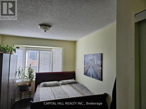 12 - 6400 Lawrence Avenue E, Toronto, ON - Indoor Photo Showing Bedroom