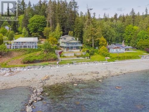 4129 Highway 101, Powell River, BC - Outdoor