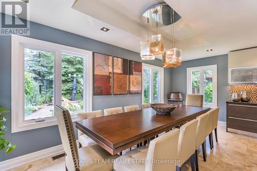 20 Cloverhill Crescent, Innisfil, ON - Indoor Photo Showing Dining Room