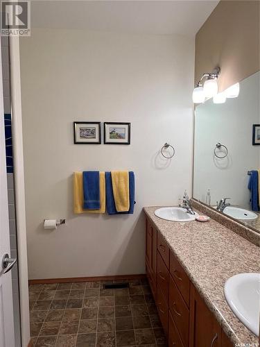 2017 Bay View Drive, Lac Des Iles, SK - Indoor Photo Showing Bathroom