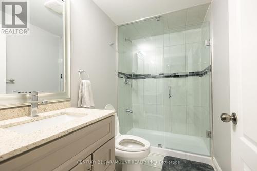 22 Cedarholme Avenue, Caledon, ON - Indoor Photo Showing Bathroom