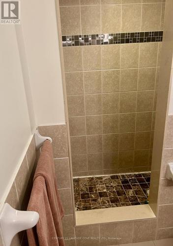 144 Sunnyslope Avenue, Toronto, ON - Indoor Photo Showing Bathroom