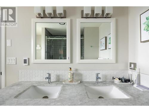 143 Stepping Stones Crescent, Vernon, BC - Indoor Photo Showing Bathroom