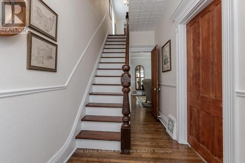 2411 Lakeshore Road, Burlington, ON - Indoor Photo Showing Other Room