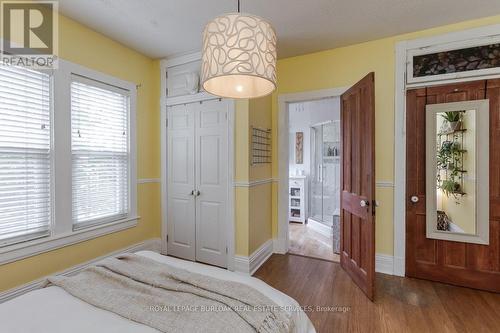 2411 Lakeshore Road, Burlington (Brant), ON - Indoor Photo Showing Bedroom