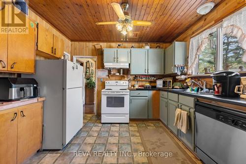 50 York River Drive, Bancroft, ON - Indoor Photo Showing Kitchen