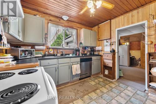 50 York River Drive, Bancroft, ON - Indoor Photo Showing Kitchen