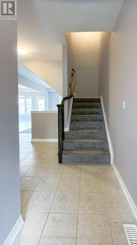 9 Bur Oak Drive, Thorold, ON - Indoor Photo Showing Other Room
