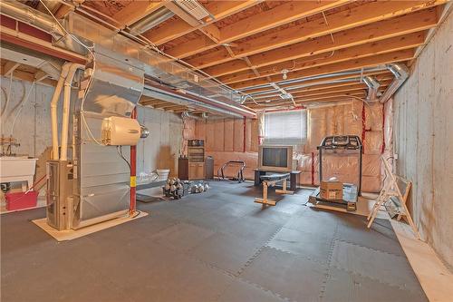 33 Charleswood Avenue, Hamilton, ON - Indoor Photo Showing Basement