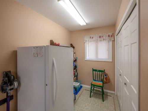 7811 97 Highway, Oliver, BC - Indoor Photo Showing Other Room