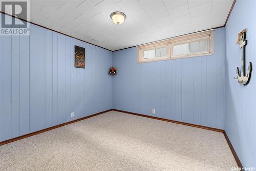 1137 13Th Avenue Nw, Moose Jaw, SK - Indoor Photo Showing Other Room