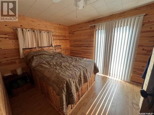 108 4Th Street, Etters Beach, SK - Indoor Photo Showing Bedroom