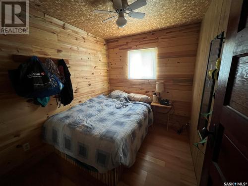108 4Th Street, Etters Beach, SK - Indoor Photo Showing Bedroom