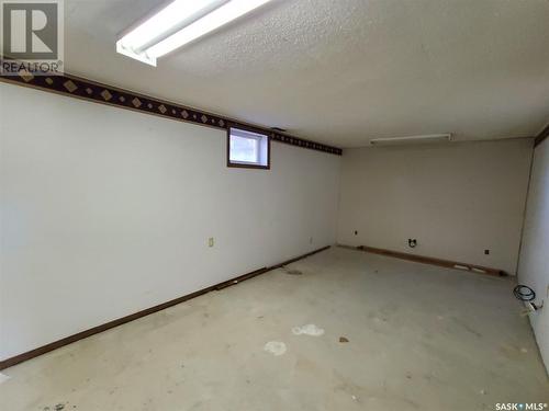 10 Mountain Drive, Carlyle, SK - Indoor