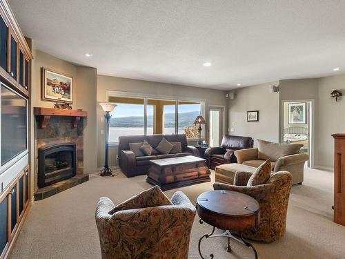 3569 Gala View Drive, West Kelowna, BC - Indoor Photo Showing Living Room With Fireplace
