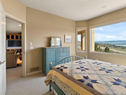 3569 Gala View Drive, West Kelowna, BC - Indoor Photo Showing Bedroom