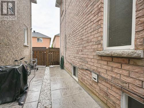 3843 Bloomington Crescent, Mississauga, ON - Outdoor With Exterior