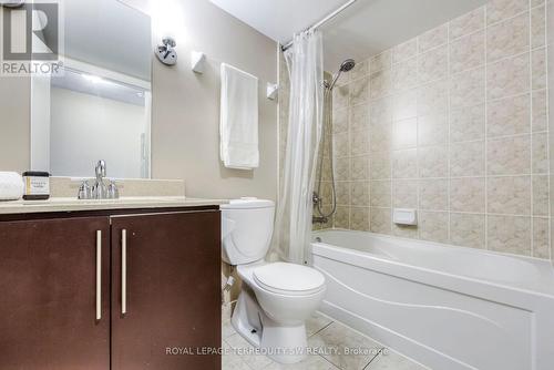 1451 - 25 Viking Lane, Toronto, ON - Indoor Photo Showing Bathroom