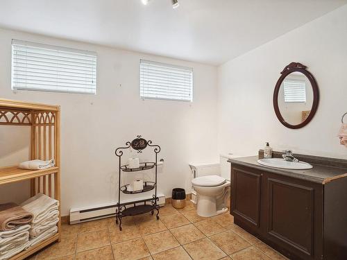 Salle de bains - 71 Rue De La Pulperie, Saint-Jérôme, QC - Indoor Photo Showing Bathroom