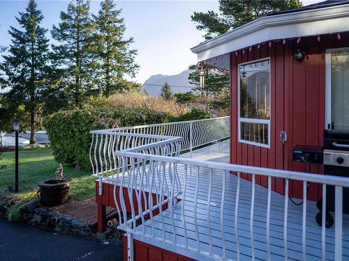 375 Neill St, Tofino, BC - Outdoor With Exterior