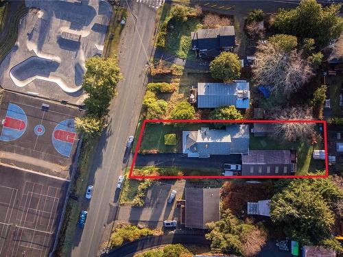 375 Neill St, Tofino, BC 