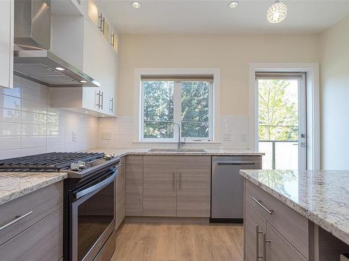 403-2130 Sooke Rd, Colwood, BC - Indoor Photo Showing Kitchen With Upgraded Kitchen
