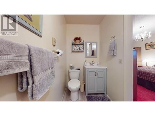 4059 Aird Road, Quesnel, BC - Indoor Photo Showing Bathroom