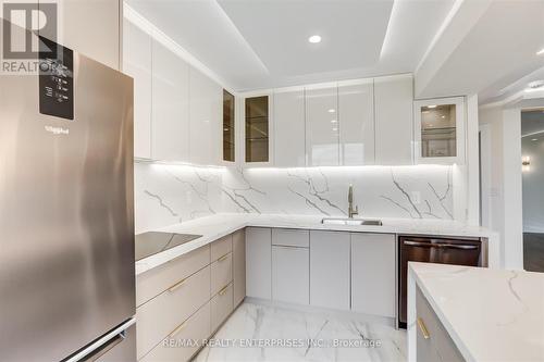 507 - 1 Palace Pier Court, Toronto, ON - Indoor Photo Showing Kitchen With Upgraded Kitchen