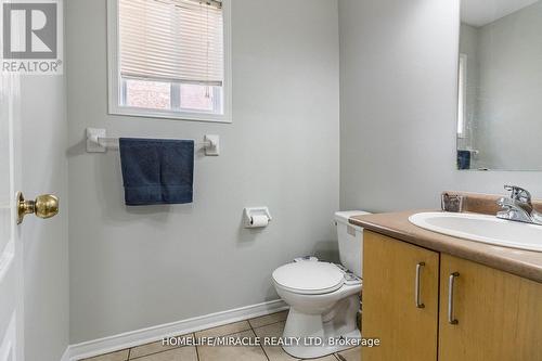 112 Brisdale Drive, Brampton, ON - Indoor Photo Showing Bathroom