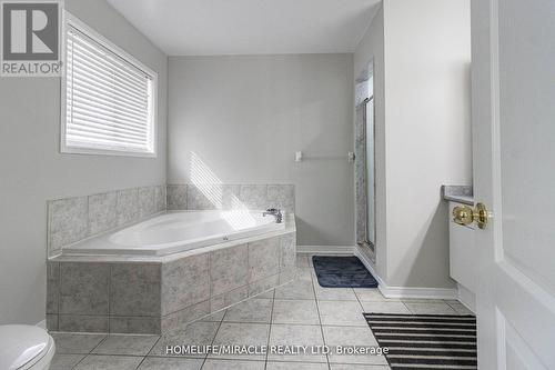 112 Brisdale Drive, Brampton, ON - Indoor Photo Showing Bathroom