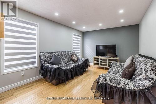 112 Brisdale Drive, Brampton, ON - Indoor