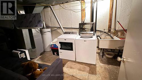 2680 Sherhill Drive, Mississauga, ON - Indoor Photo Showing Laundry Room