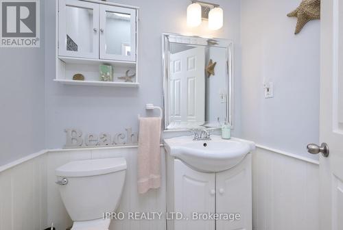 416 William Street, Shelburne, ON - Indoor Photo Showing Bathroom