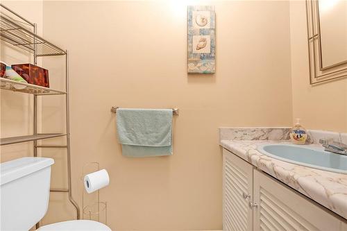 11 Harrisford Street|Unit #52, Hamilton, ON - Indoor Photo Showing Bathroom